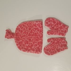 9-12M hat and mitten set